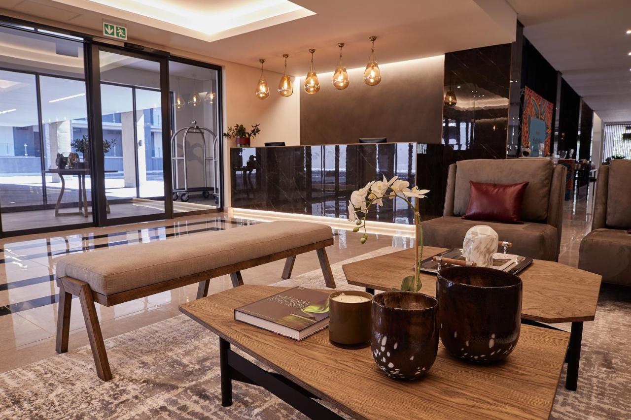 The Catalyst Apartment Hotel By Newmark Йоханнесбург Экстерьер фото
